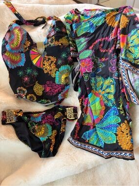 3 piece Trina Turk EUC set Floral Black Bikini Set with Cover-Up